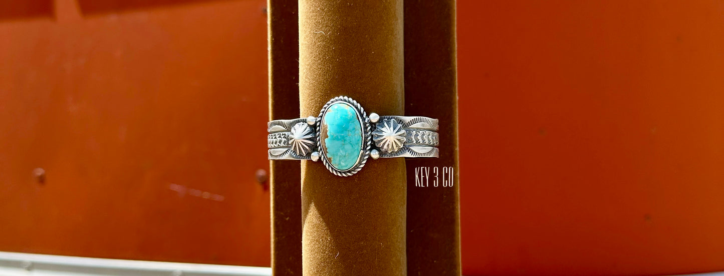 Tille Cuff