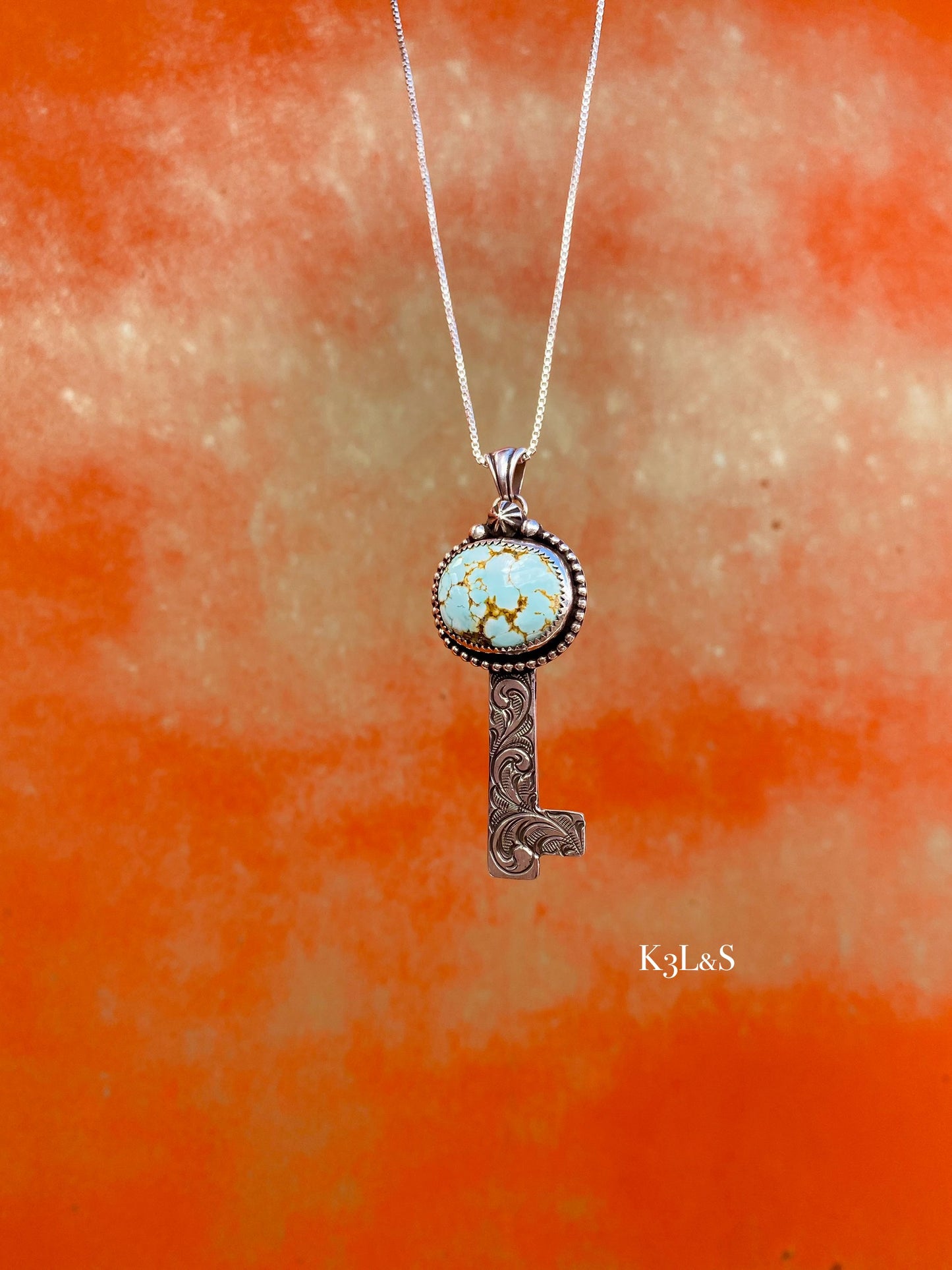 Hubei Turquoise Key image 1