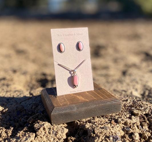 Pink Conch Set image 0