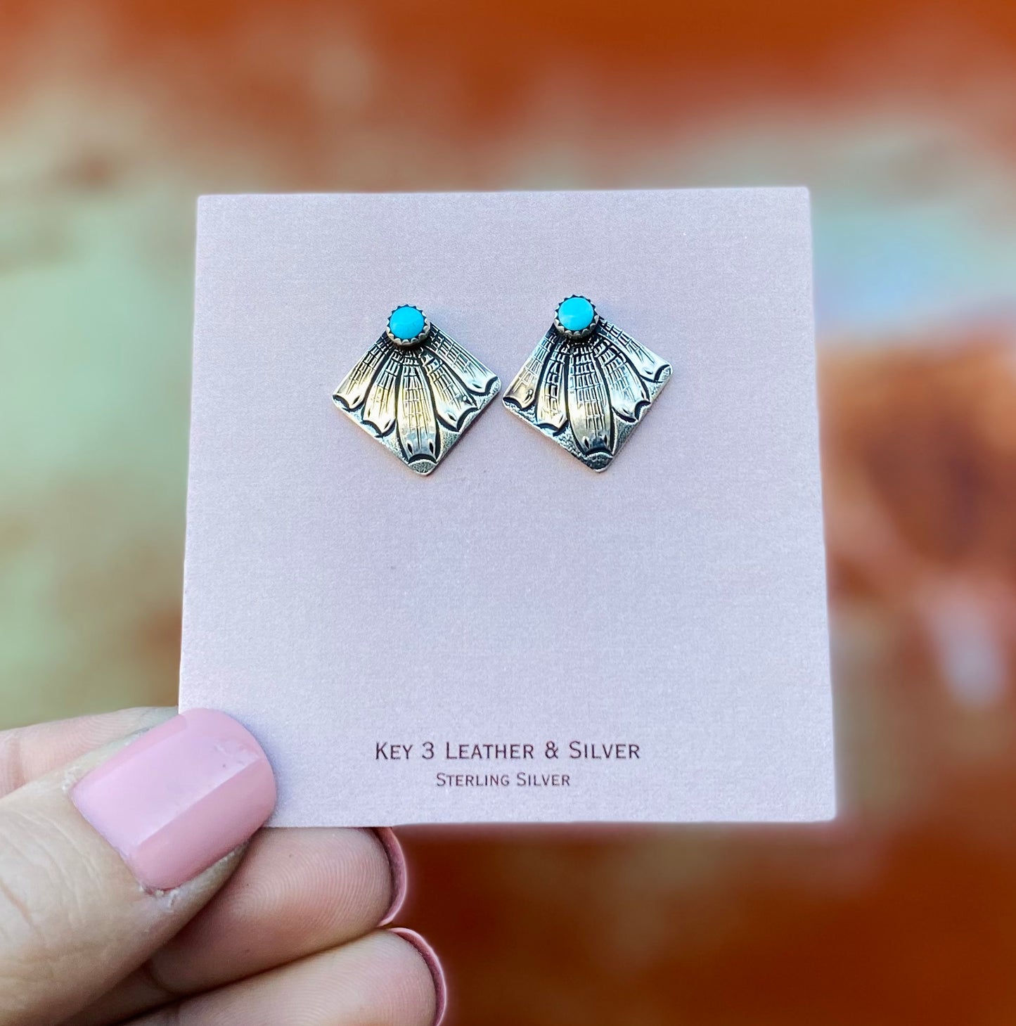 Turquoise Prairie Petals  image 0