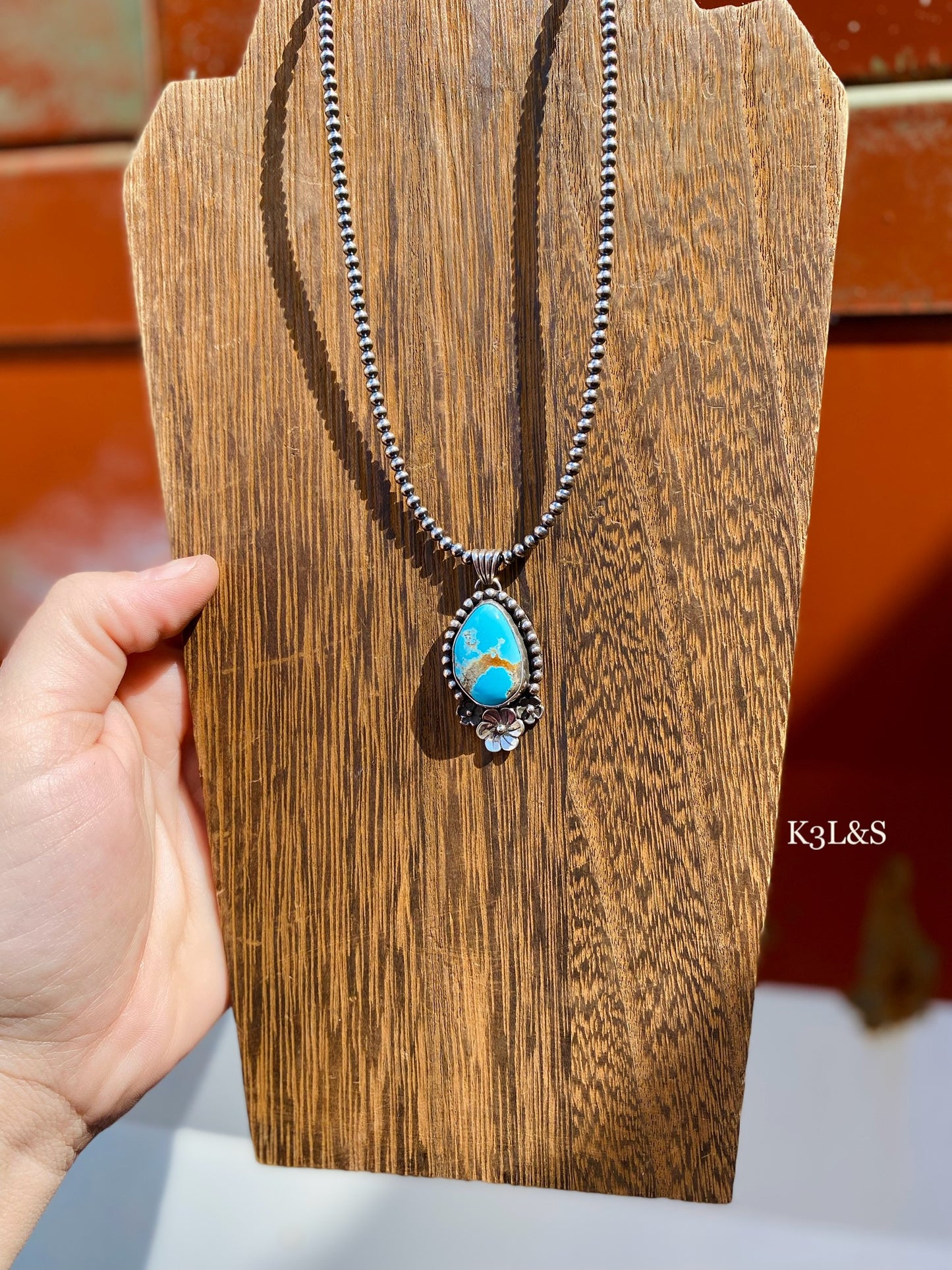 Maverick Pendant image 1