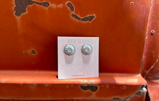 Scalloped Flower Concho Studs