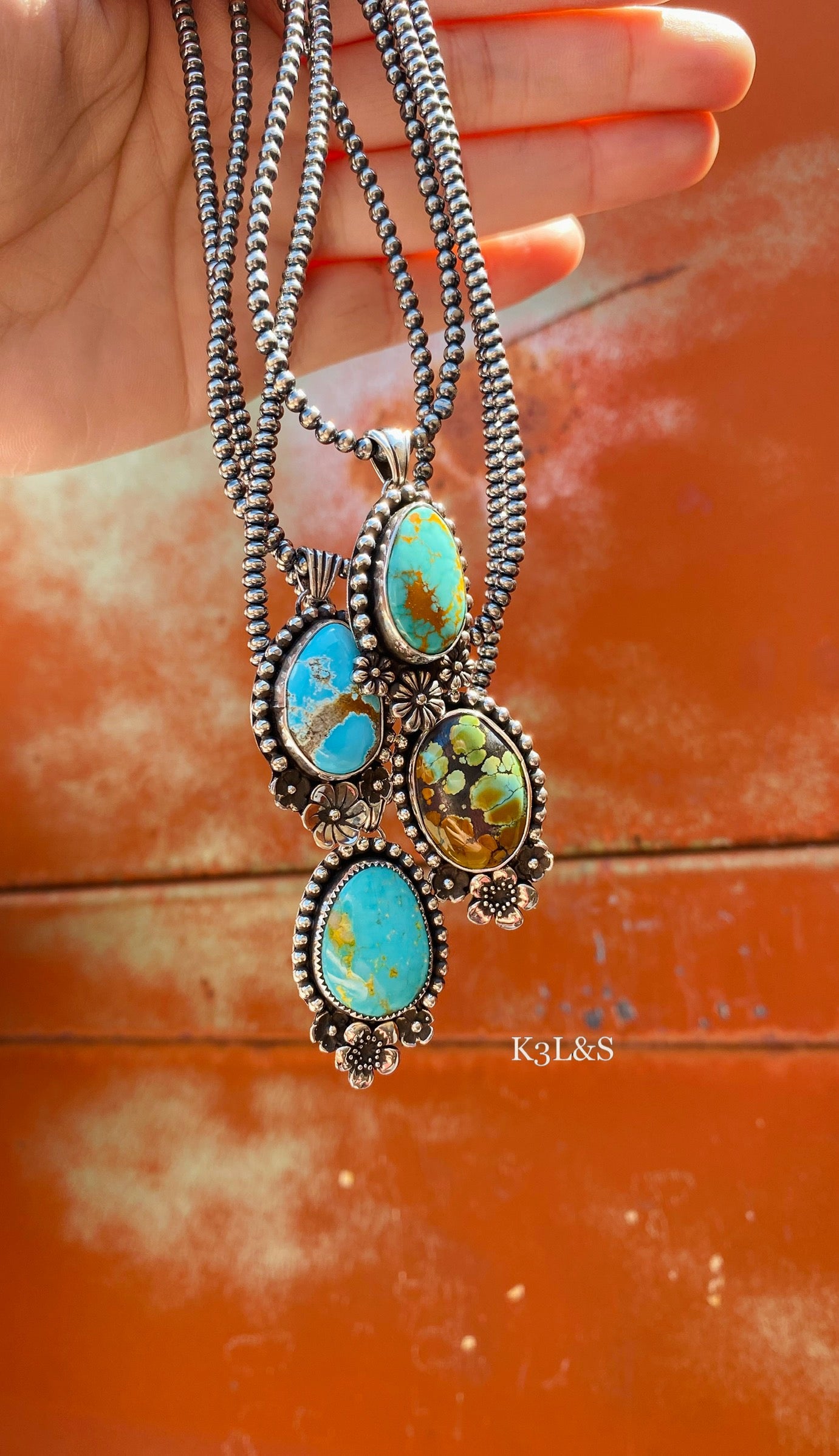 Colton Pendant image 2