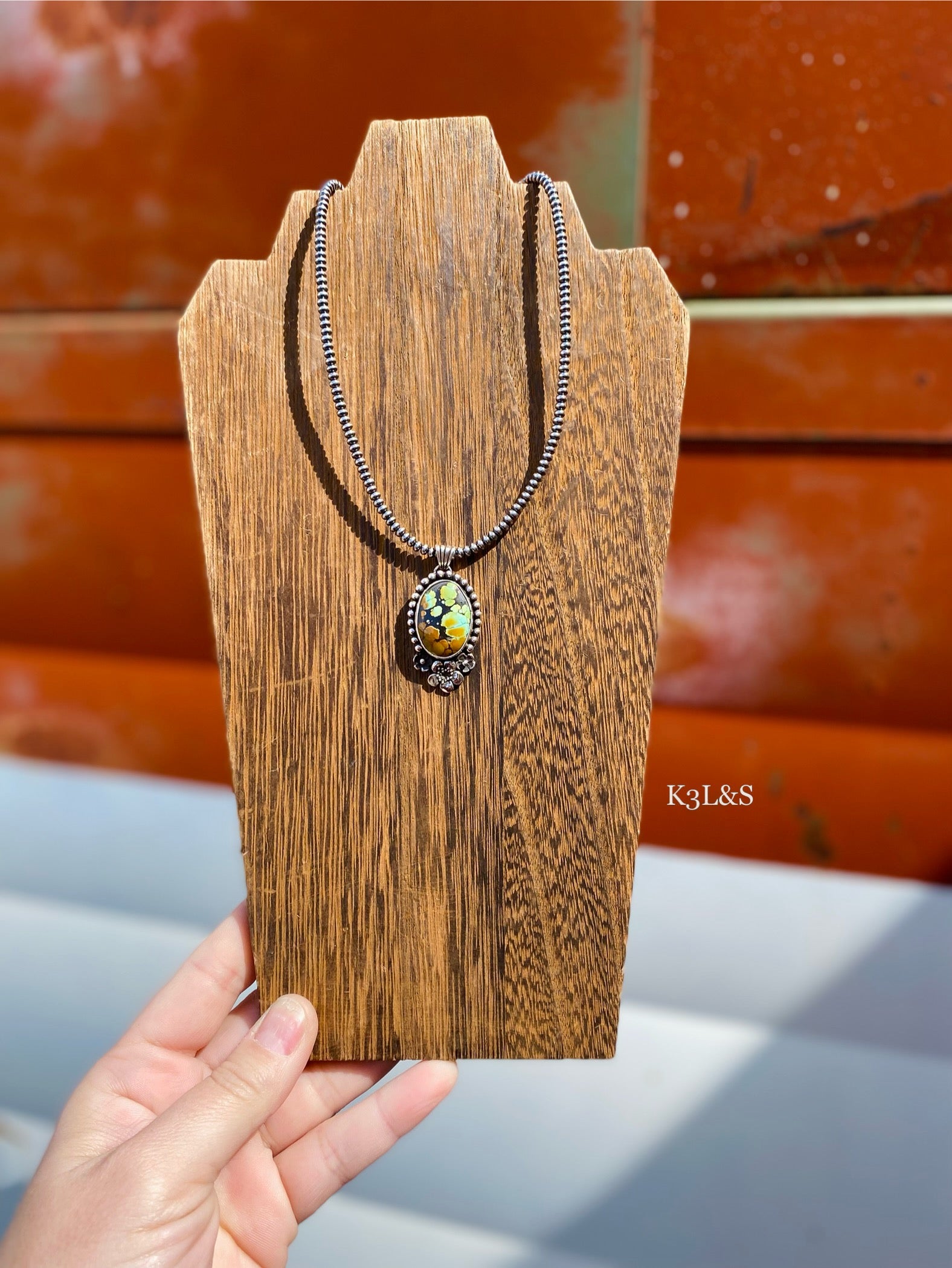 Desperado Pendant image 0