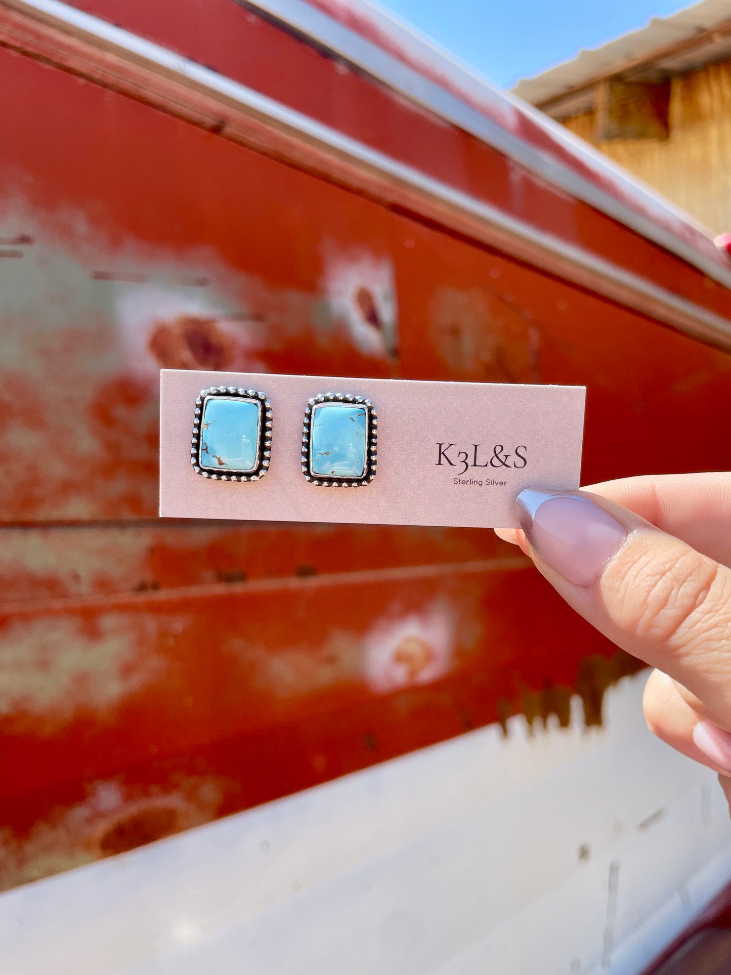 Golden Hills Studs image 0