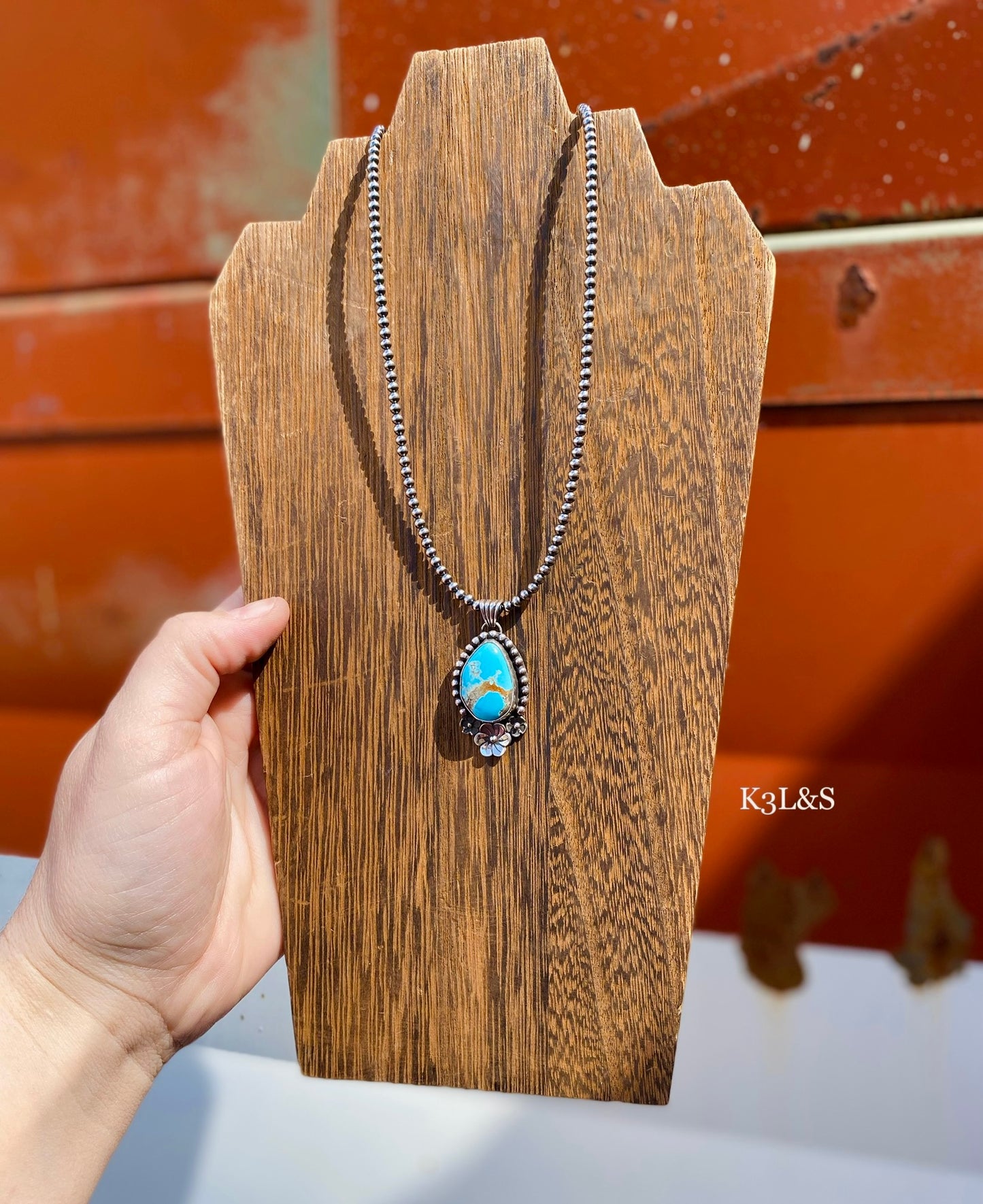 Maverick Pendant image 0