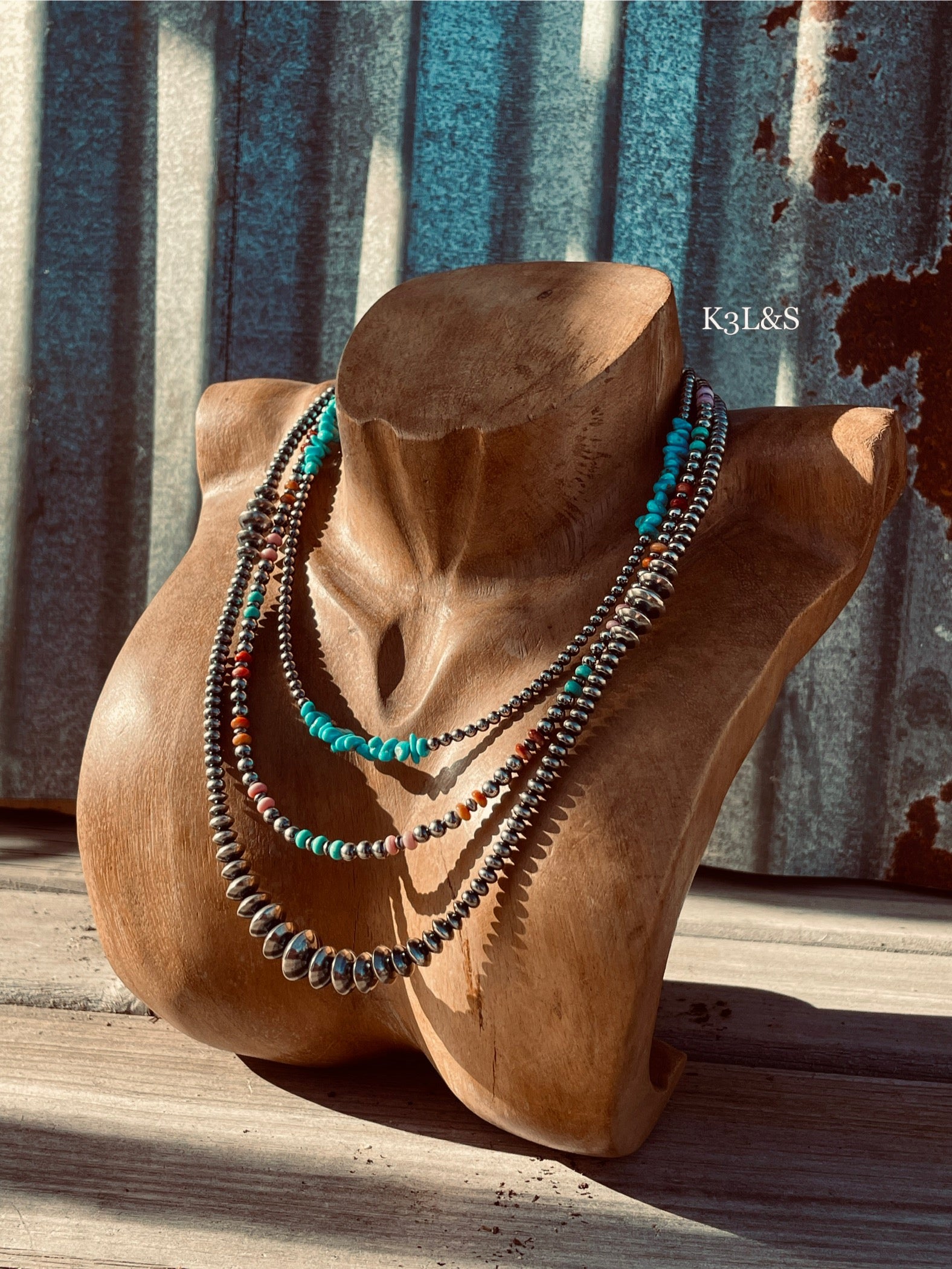 Annabelle Saucer Necklace image 1