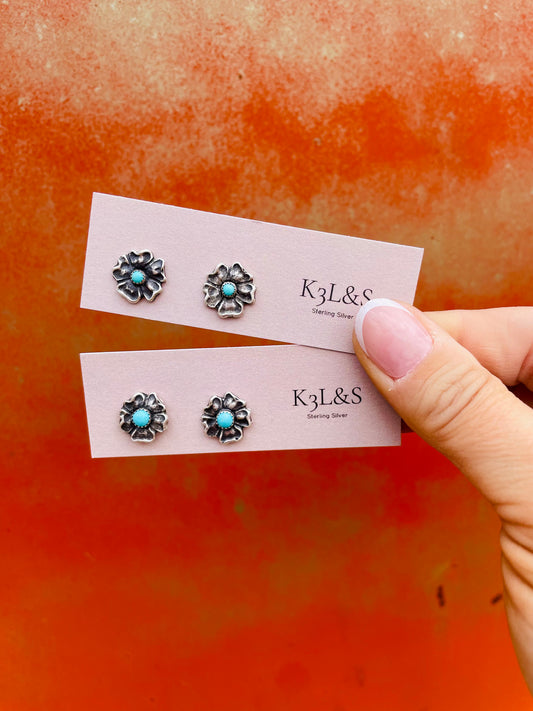 5 Petal Stud Earrings image 0